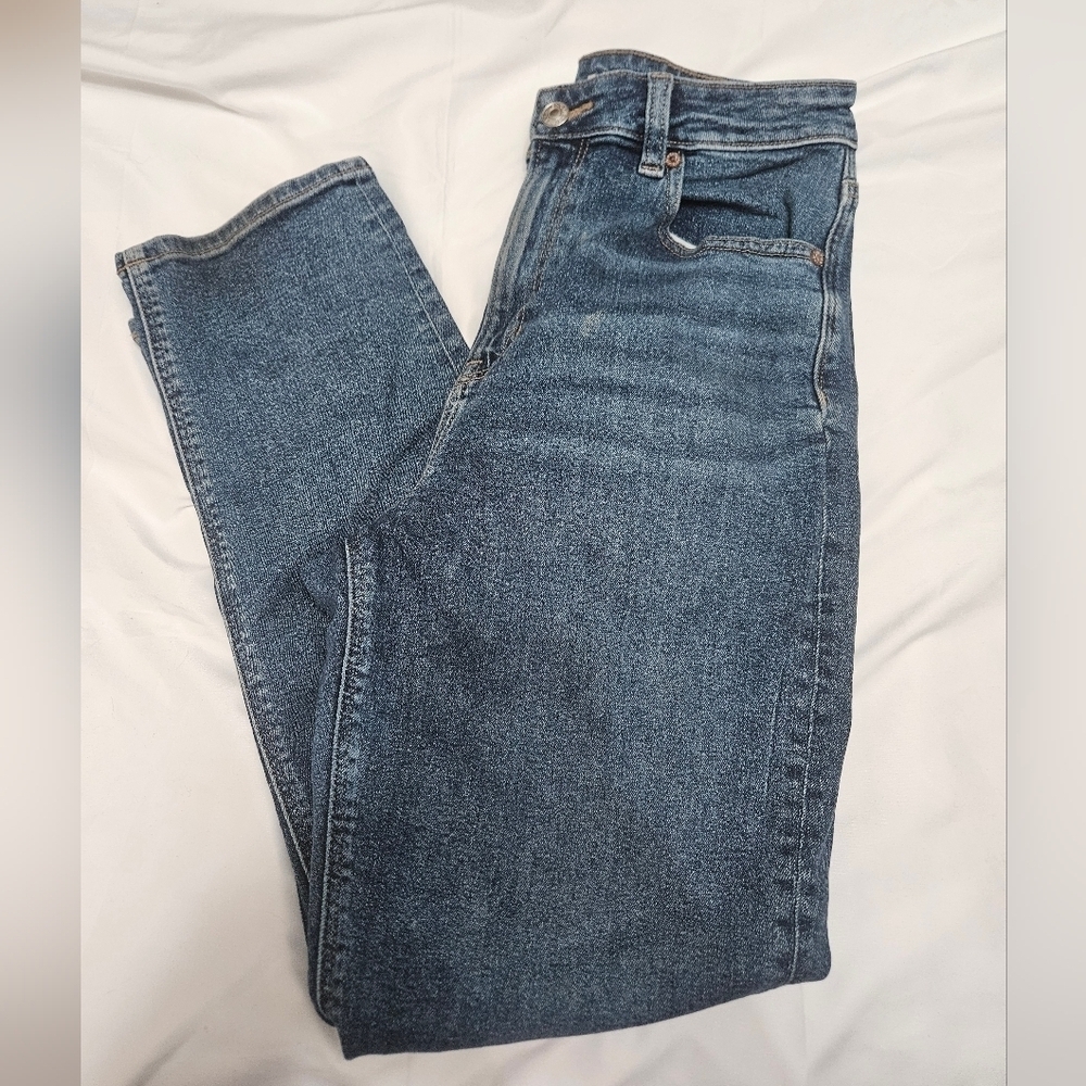 American Eagle Stretch High Waist Skinny Jeans!